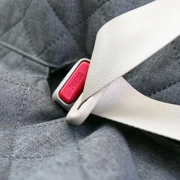 KONG 2-In-1 Bench Seat Cover & Dog Hammock 9 KONG 2-In-1 Bench Seat Cover & Dog Hammock - Image 7